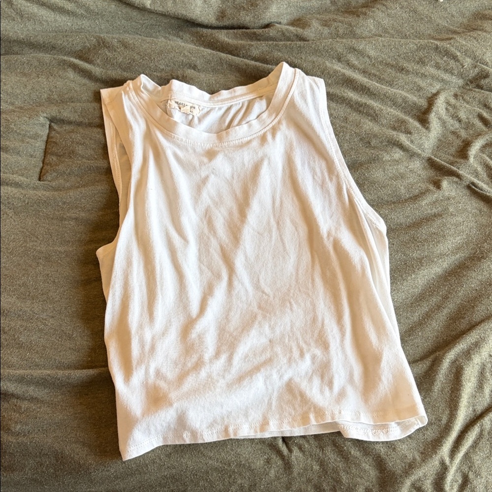 Women's White Sleeveless Top